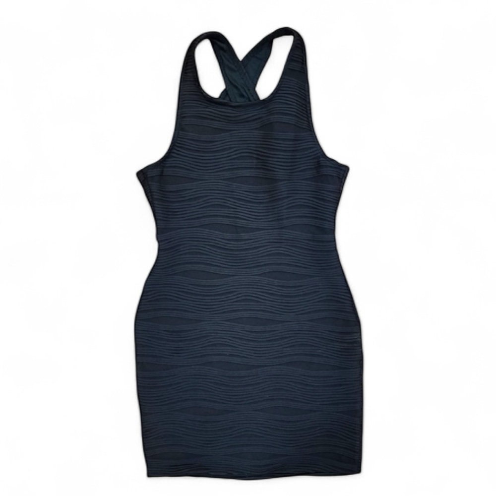 Wet Seal Junior's Scoop Neck Bodycon Textured Solid Black Mini Dress Small S